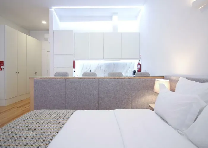 On - Palace - Free Parking * Oporto