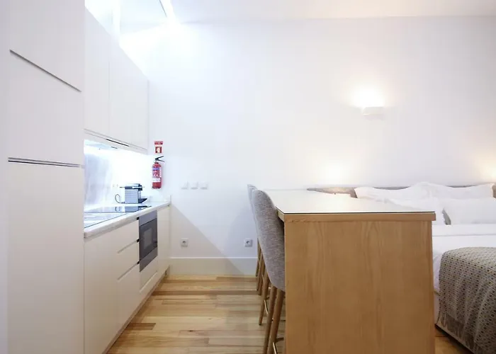 On - Palace - Free Parking * Oporto