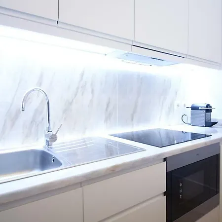 On - Palace - Free Parking 波尔图